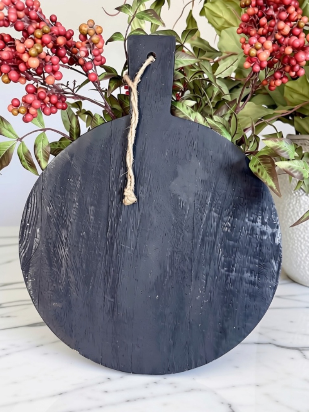 Black Wooden Decorative Cutting Board